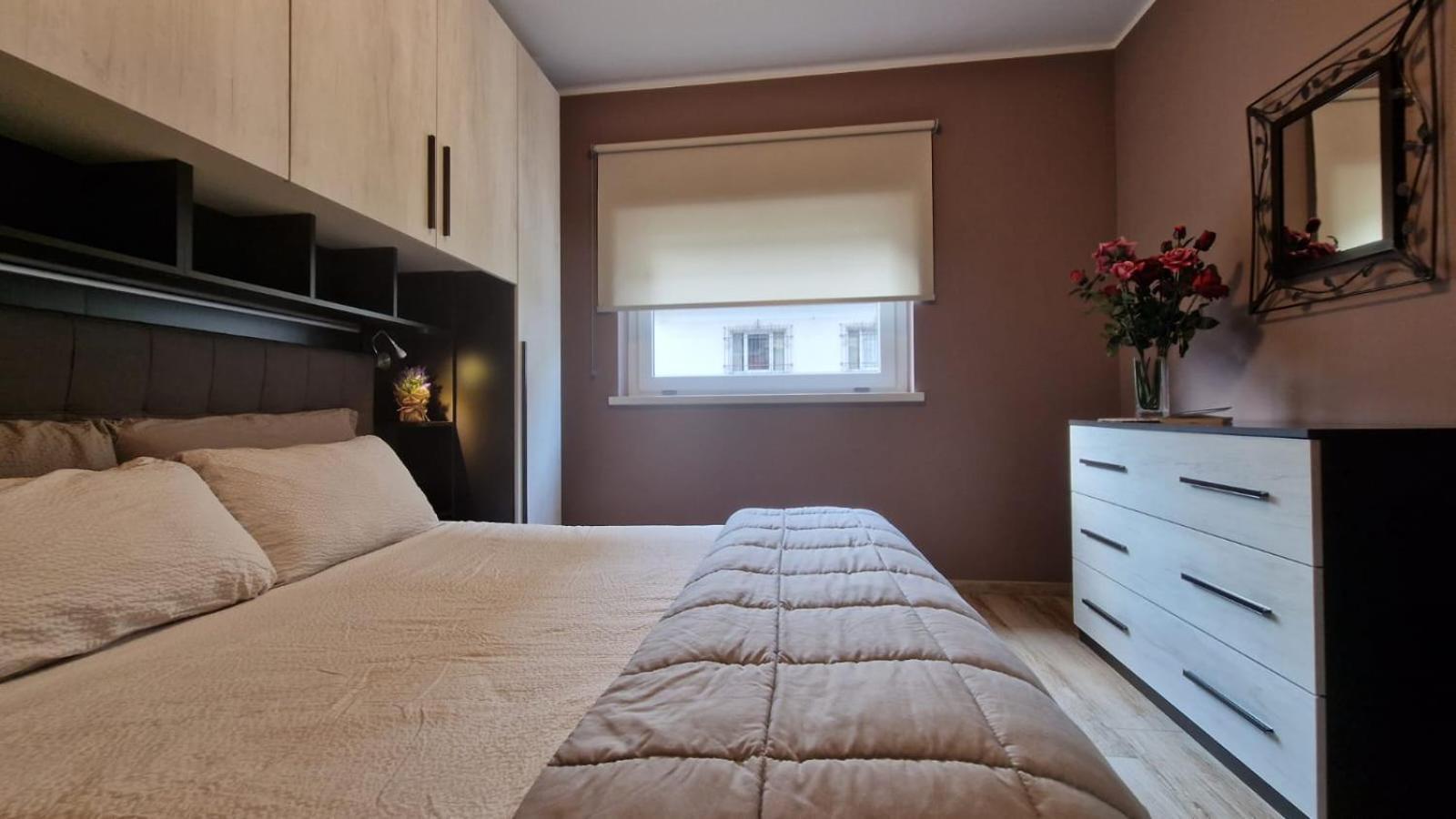 Casa Lina Tirano Lägenhet Exteriör bild
